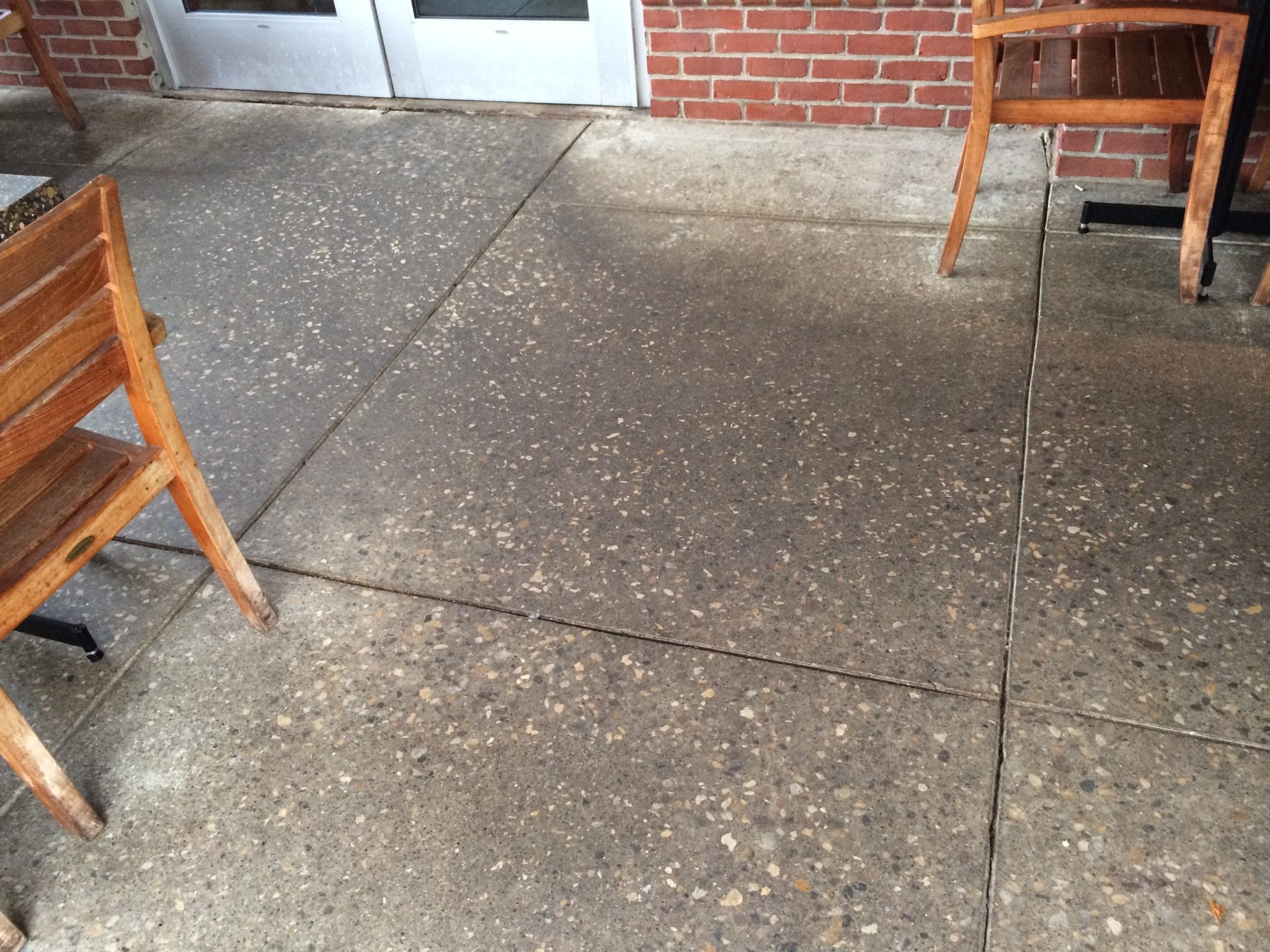 It’s not just food you’re offering your patrons – you’re giving them a complete dining experience. h2oTEKS is here to make that experience a positive one.